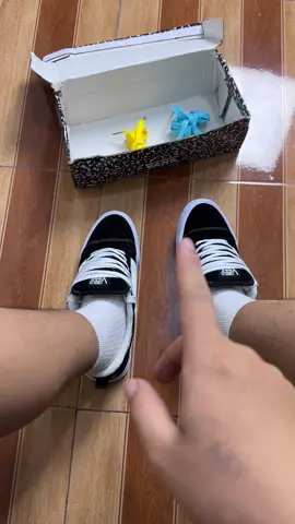 not bad sa price nya ang angas den and comfy #canvasshoes #sneakershoes #trendingshoes #OOTD #affordable 