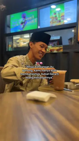 iya kan ? #kehilangan #sadvibes #arabicsong #pageforyou 