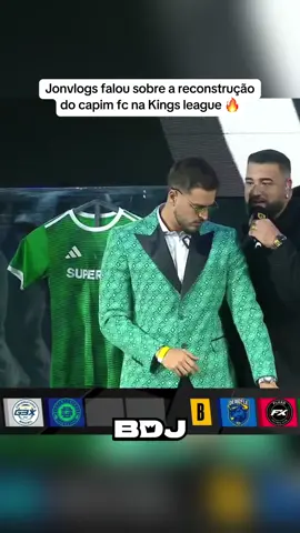 jonvlogs falou sobre a reconstrução do capim na Kings league #jonvlogs #luvadepedreiro #kingsleague #fyp 