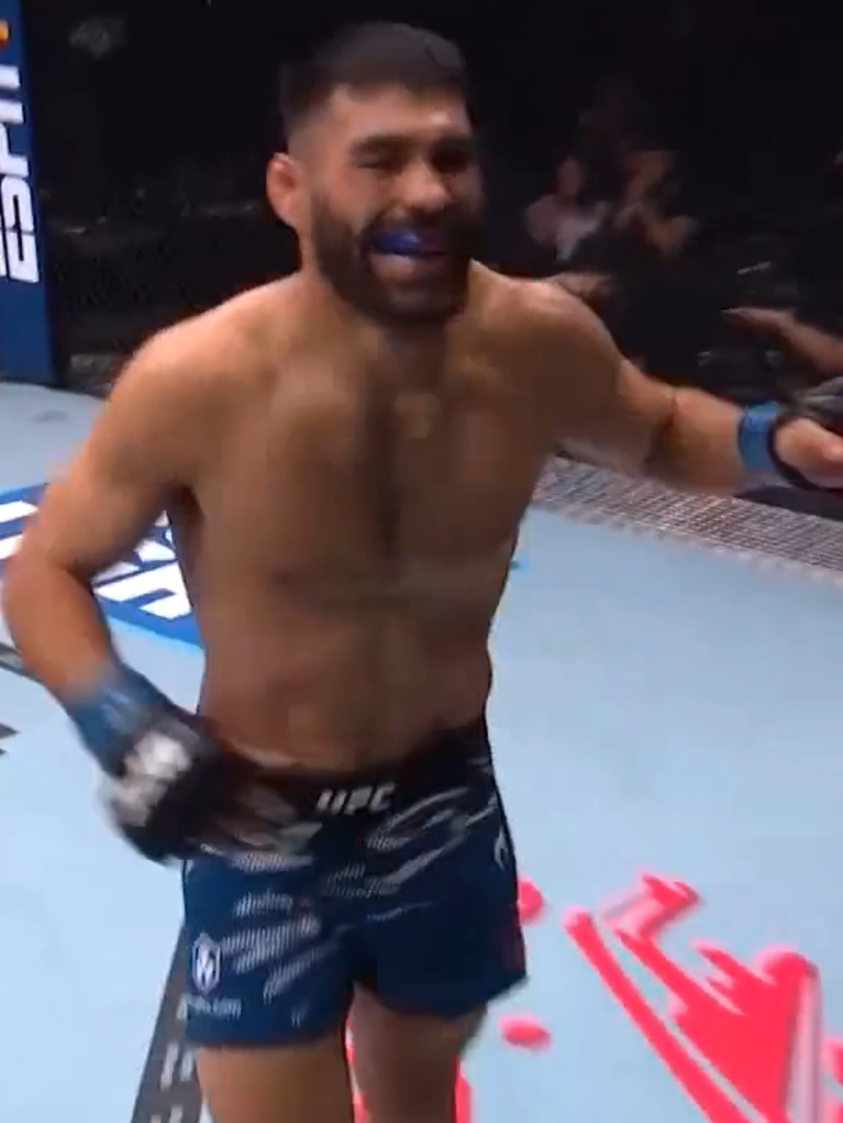 The Texas Kid played spoiler in Rio for his first UFC win! 🙌 #UFC #mma #michaelaswelljr