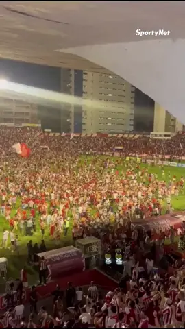 Festa sensacional da Torcida do Náutico, após o acesso para segunda divisão do campeonato brasileiro ❤️🔥 #futebol #tiktokesportes #nautico 