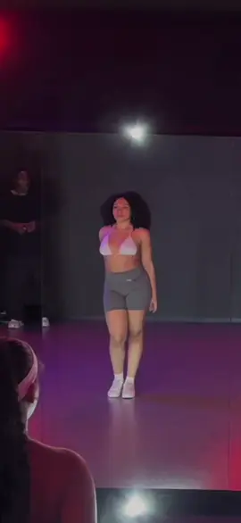 🧠: @Samurai  📍: @tpgdancestudios  • • • #foryoupage #dance #dojacat #fypシ #dancer 