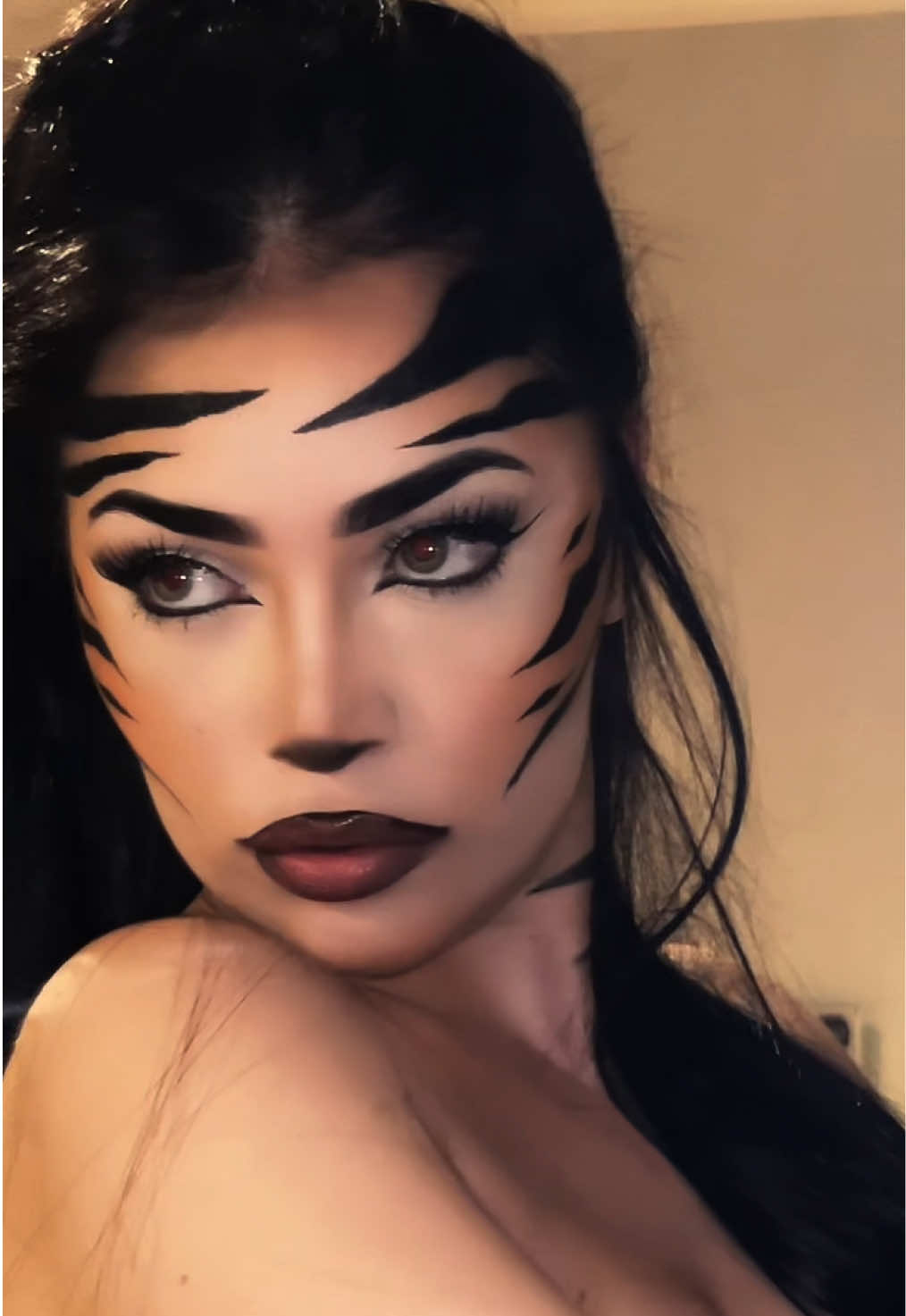Tigresa Makeup 🐅 #lobapelinegra #maquillaje #halloweenmakeup #tigresamakeup #fercolalask 