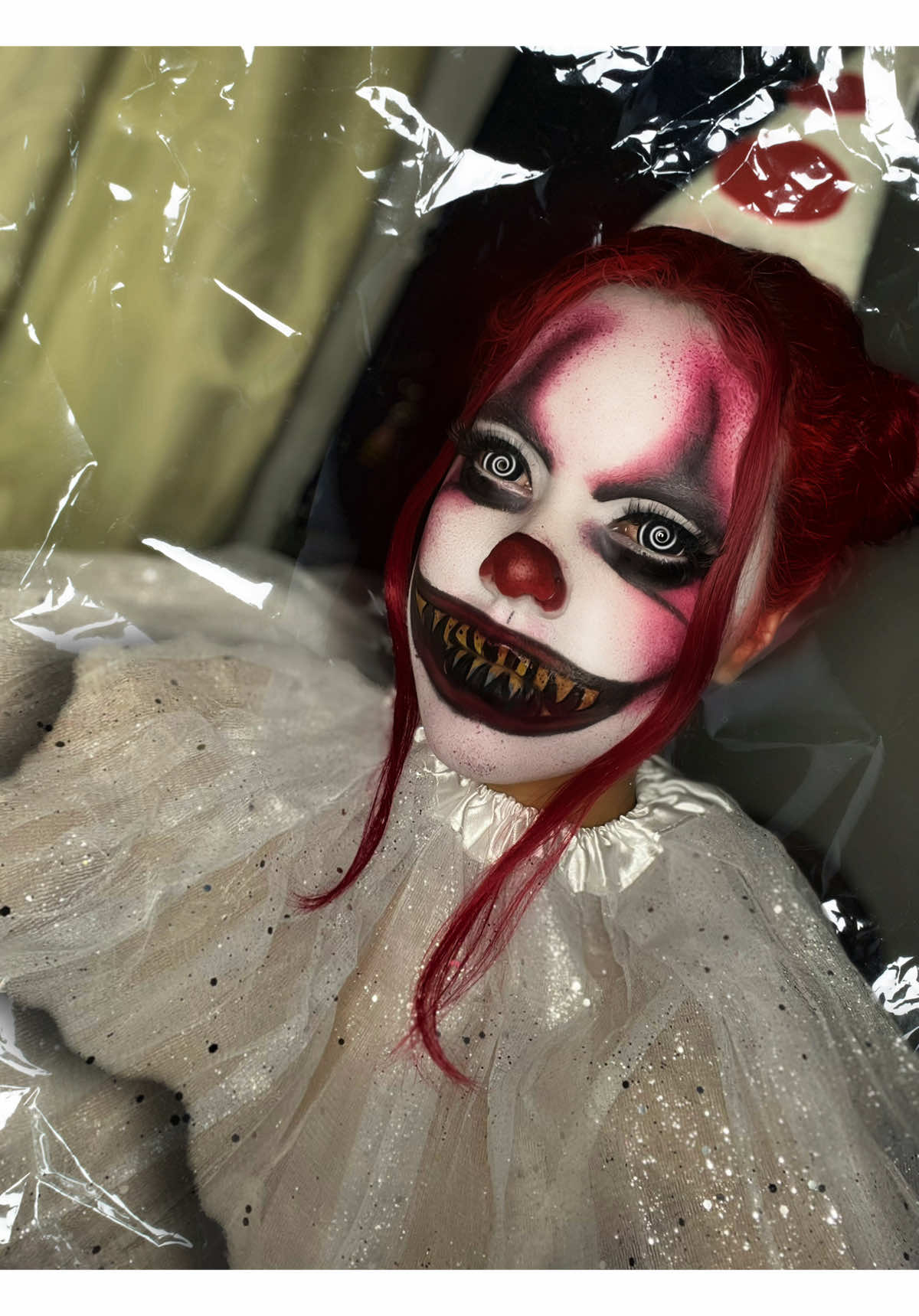 Halloweeeennnnn.🔥💀🎃 #halloweenmakeup #clownmakeup #makeup #transition #fyp 