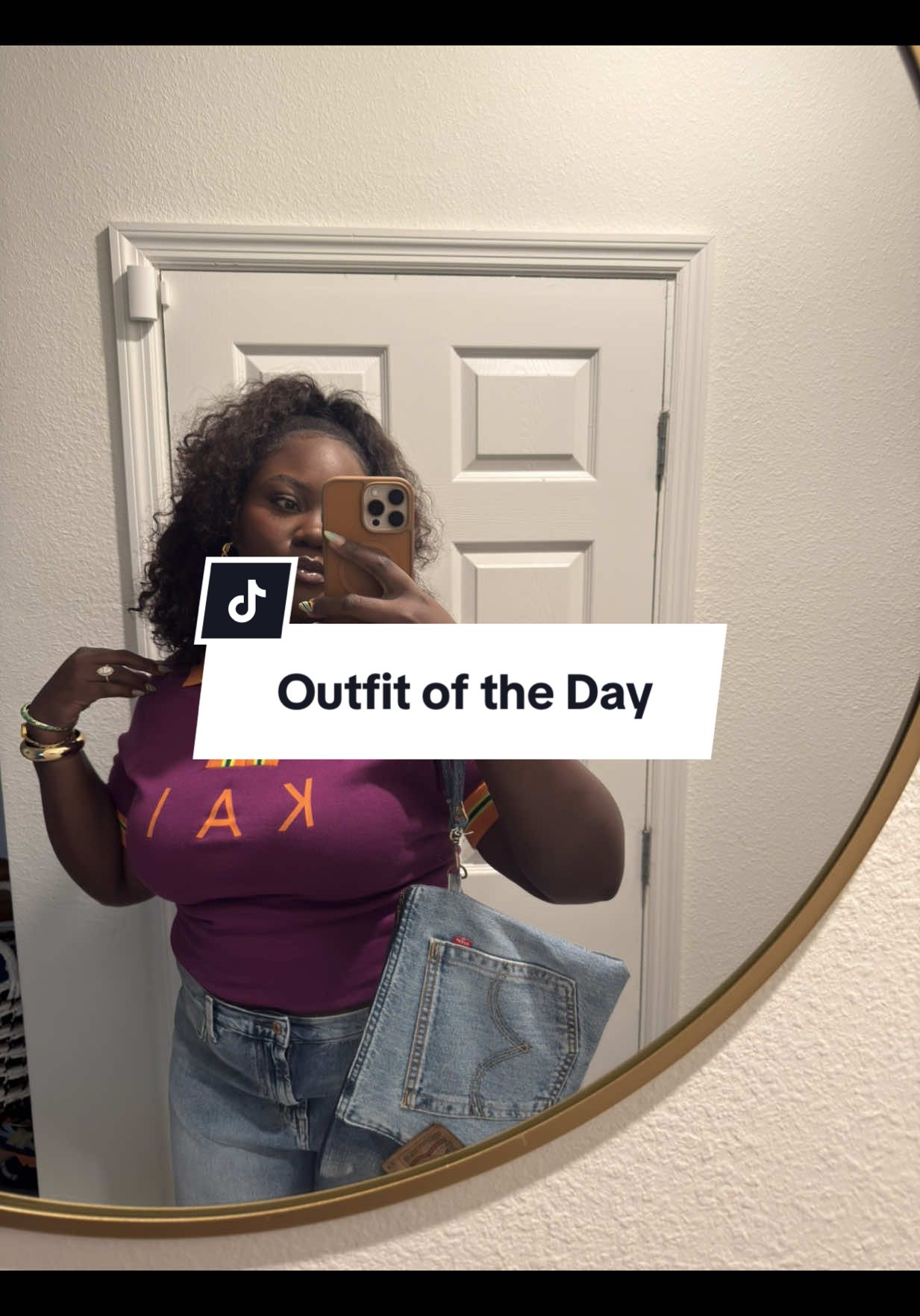 I just want this shirt with my name on the back 🥺 @KAI COLLECTIVE  Quick ootd, headed to the pumpkin patch to enjoy some fall festivities 🍂🍁 Top: Kai Collective  Jeans: @Gap  Sneakers: @Prada  Bracelets: @SHEIN  Bag: Custom @Levi’s wristlet  #OOTD #plussizefashion #falloutfits #fyp #dailyvlog