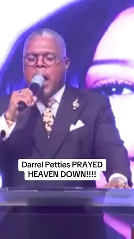 Vanessa Brown Williams Funeral Prayer #churchtiktok #churchtok #DarrelPetties #lisaknowlessmith #praisebreak