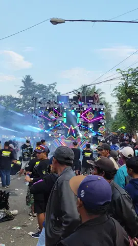 jbm audio peserta terakhir karnaval gampingan #jbmaudio #karnavalgampingan #karnavalmalang #soundkarnavalindonesia #pemburuhoreg 