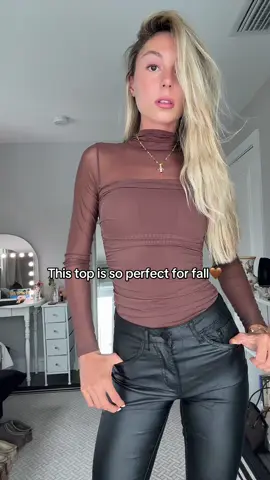I love this top soo much #top #goingoutop #fallgoingouttop #falloutfit #outfit 