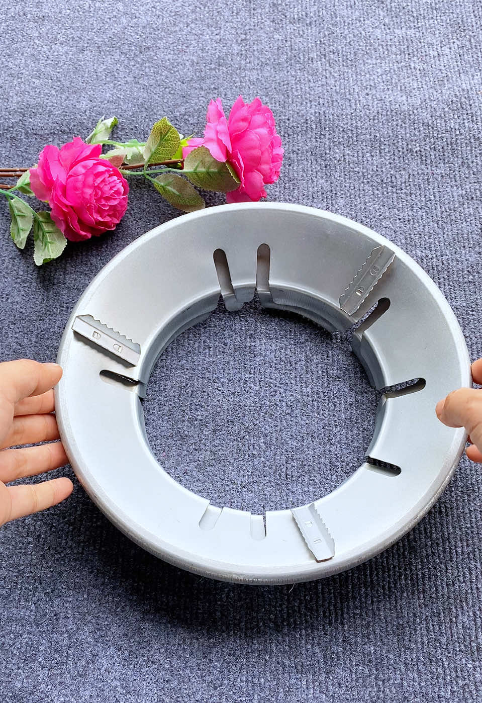 Combo 2 kiềng chắn gió bếp ga #emmigiadung #kiengchangio #kiengchangiobepgas #kiengchangiobepga #dodungnhabep  @Em Mi Gia Dụng  @Em Mi Gia Dụng  @Em Mi Gia Dụng 