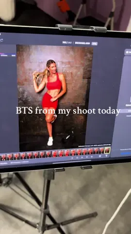 Fitness with @Casey Foto sneak peak 🏋️‍♀️ #utahmodel #model #fitnessmodel #freelancemodel #bts 