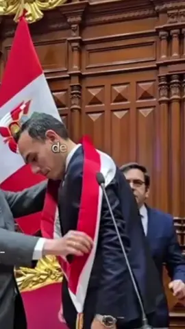 jsjsjsj ese mi presi 🤣🤣🤣#presidentedeperu#nocheydia#fyppppppppppppppppppppppp #viral