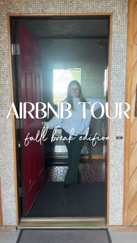 UN AIRBNB DE LA MENTIRAAA!!  Guyss its worth the watch! #airbnb#fallbreak #vacations