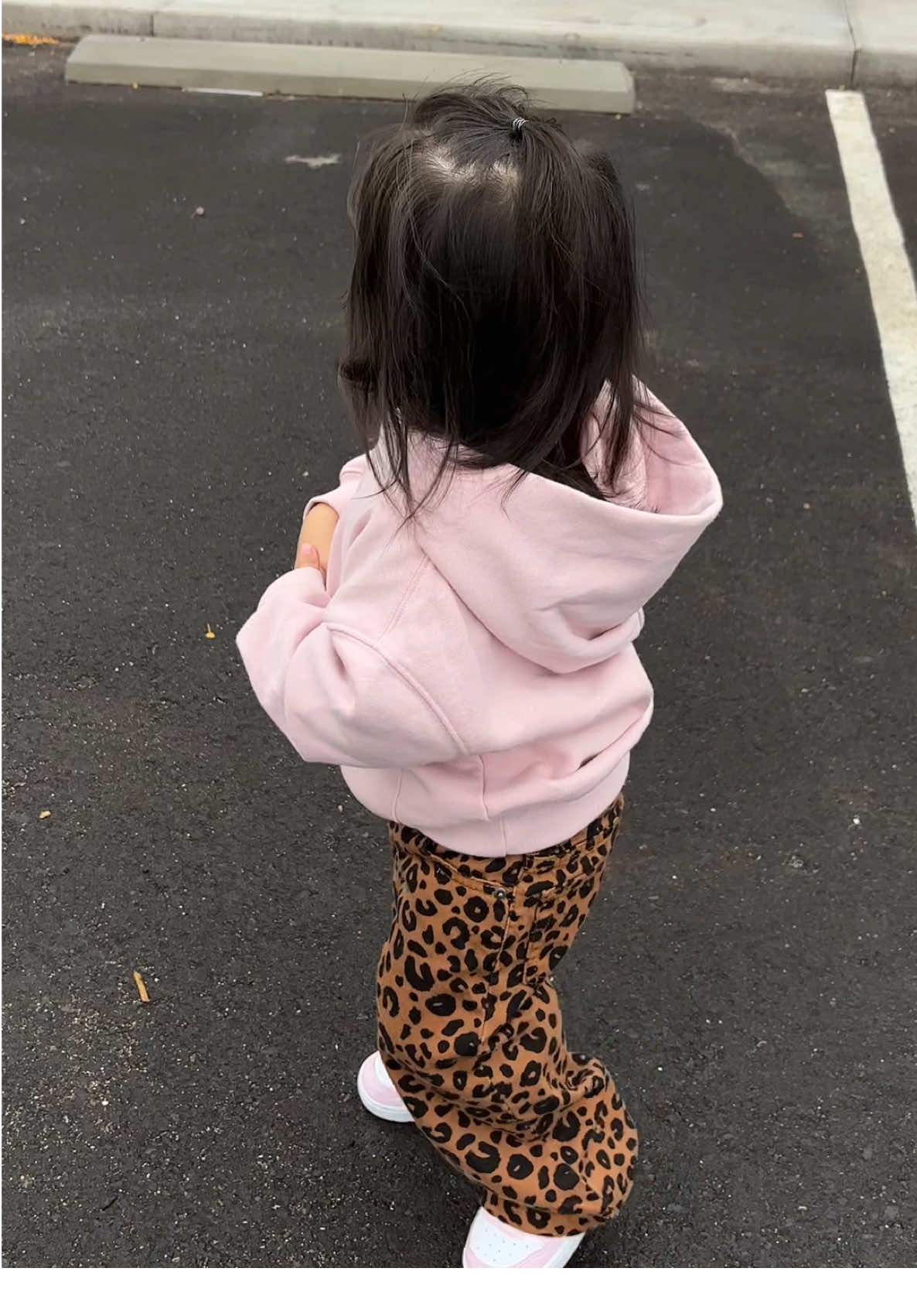 loveee dressing my toddler 💖 everything will be in my LTK ⭐️ #toddler #toddlerootd #toddleroutfit #cooltoddler #toddleroutfitideas @target @Gap @Nike 