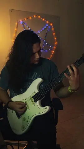 I'll see the light tonight main riff ⚡⚡ YJM #fyp #stratocaster #yngwie #schecter 