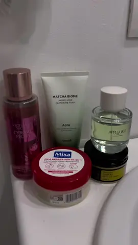 Sunday moments 🏡 #Lifestyle #contnentcreator #skincare #Home #inspiration 