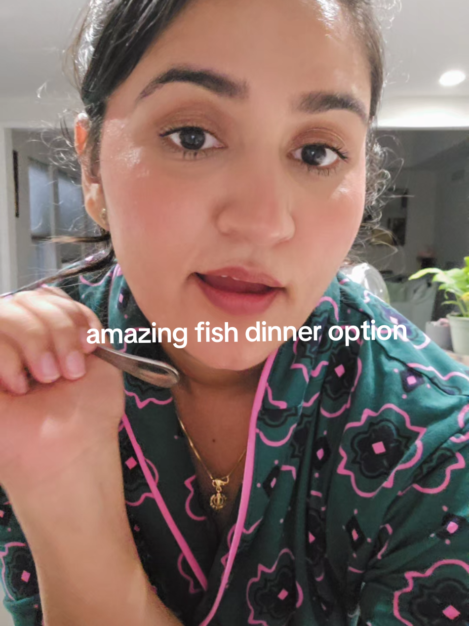 easy dinner recipe that is witch to make and tastes amazing too #fishrecipe #masalafish #desifood #punjabifood #cooking [marinate fish, indianstyle fish, marinating fish indianstyle, dinner option indiancooking, punjabi]