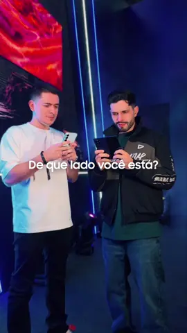Mais um dia de #SamsungNaBGS e hoje teve 2x2 com @Flakes Power . Não importa o Galaxy, sua gameplay vai render demaaais! Meu Galaxy Z Fold7 com tela imersiva e processador Snapdragon 8 Elite for Galaxy mandou muito bem! @Samsung Brasil #PlayGalaxy #TeamGalaxy