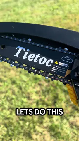 Trying out this handheld electric mini saw. My daughter wanted to put it to the test and it looks like she succeeded 💪 #fyp #viral #tiktokshop #minisaw #strongwomen @♡🦋вєℓℓα🦋♡ 