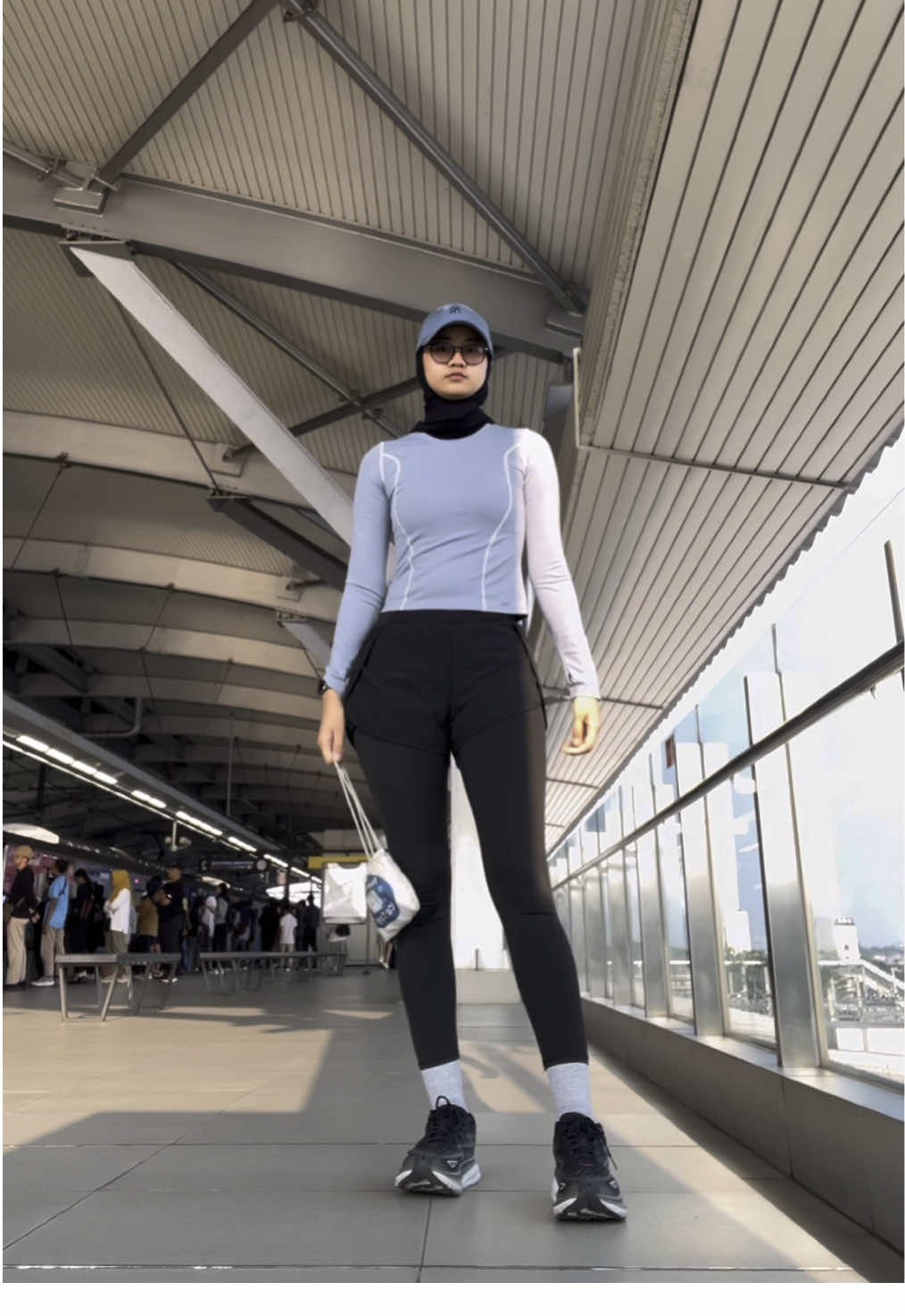 Up early just for my OOTD and Sunday run, still got that freshly-woke-up glow #runoutfit #Running #sunday #outfit #fyp #outfitinspo #beranda 