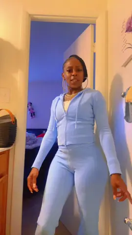 #fypシ゚viraltiktok☆♡🦋my✌️video #fblifestyle #ariesgang #myblackisbeauty #entertainment #wholevibe #fypforyoupageシ #modellifestyle 