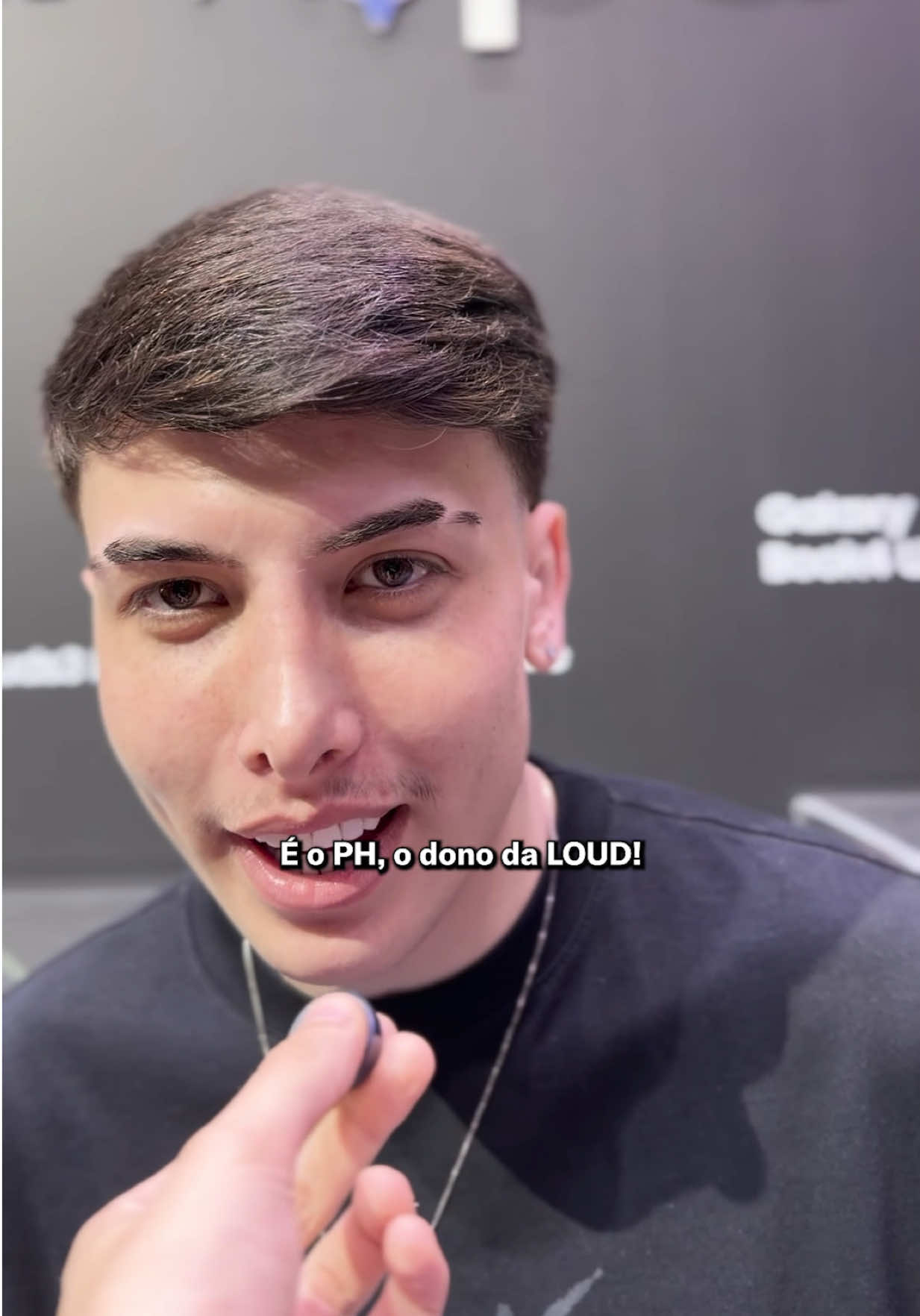 Qual contato mais famoso do teu celular? #loudgg #bgs #bgs25 