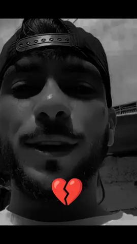 لا تحكم على الكتاب من الغلاف🤐 #الجالية_المغربية_في_كل_مكان🇲🇦🇲🇦 #CreateWithEffects #fypシ゚viral🖤tiktok #إسبانيا🇪🇦المغرب #foryoupage❤️❤️ 