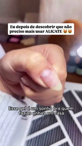 🚨 Remove cutícula em 15 segundos e sem alicate? 😱 Sim, isso existe! É o gel removedor Cora, perfeito pra quem quer unhas lindas e bem cuidadas em casa, sem dor e sem gastar com salão. 💅✨ ✅ Age em 15s ✅ Sem alicate ✅ Resultado profissional ✅ Ideal pra quem tem medo de tirar cutícula sozinha! Tá em promoção por tempo limitado! 👇 🛒 clique no carrinho!  #tiktokshopbrasil#cuticulasperfeitas#mulher