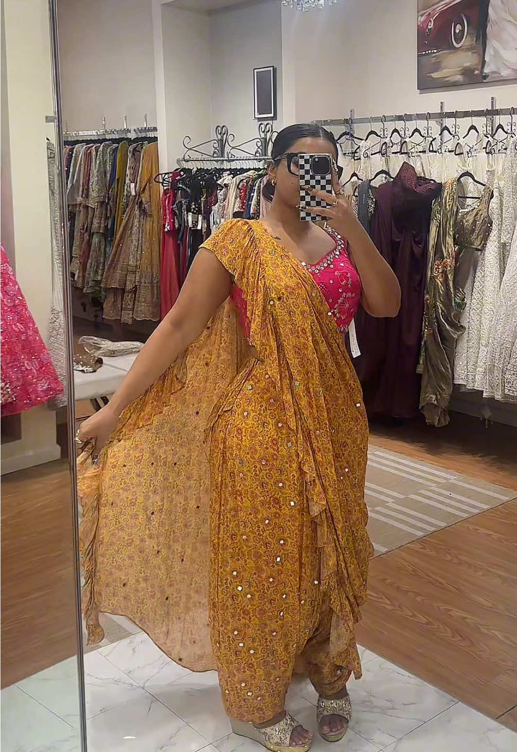 Which look do you think I picked?! @Almas Tejani  #Vlog #desitiktok #saree #predrapedsaree 