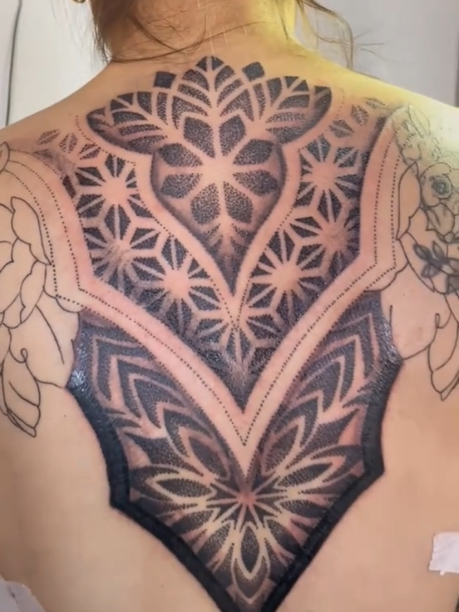 #tattoo #dotworktattoo #dotwork #ink #inked 