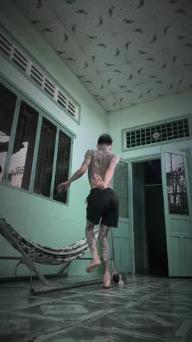 Nay tâm trạng quá 