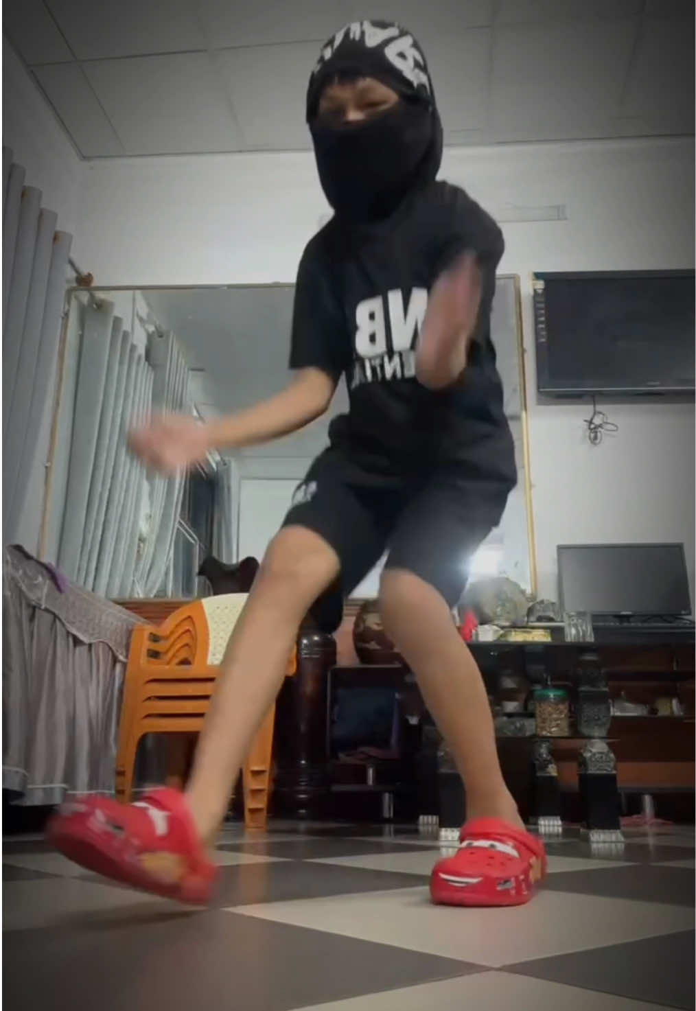 Vừa nhập Mc Queen về thì các trường cấm mang crocs 🥲🥲.. Click giỏ full màu ae nhé 🚘#Cross #Crocs #CrossMcqueen #CrossOtoĐỏ #Dripcheck 