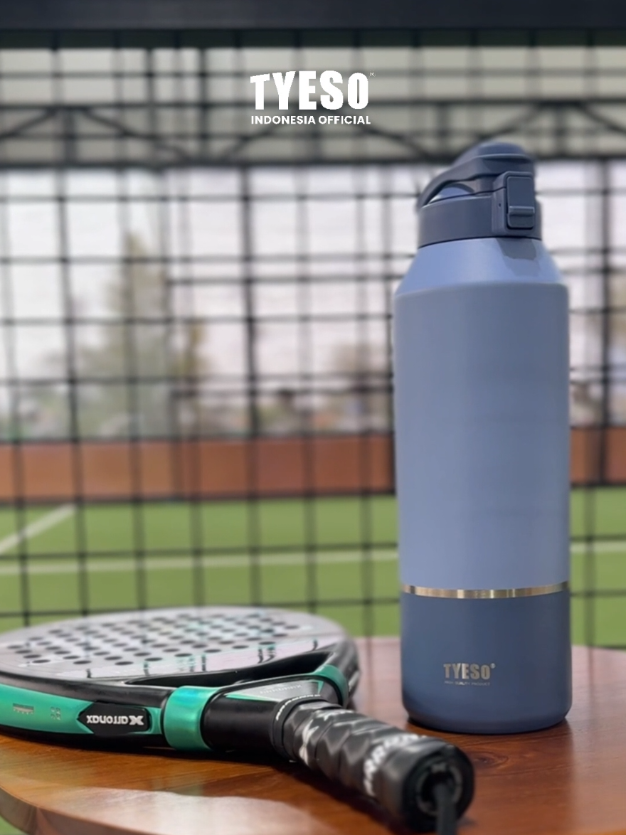 Hydration is part of self-discipline. Stay focused, stay strong — with Tyeso. #tyesoindonesia #tyesosportstumbler #tyesoreview 