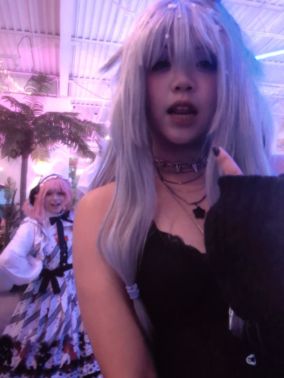 ok last one time to disappear again lalalala #nenekusanagi #emuotoricosplay #wxscosplay #wonderlandsxshowtimecosplay #pjskcosplay 