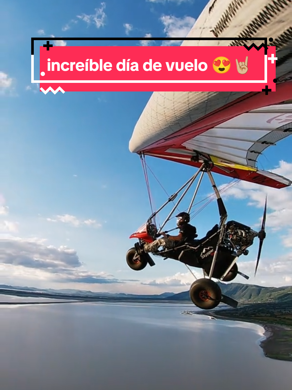después de varios días de mal clima por la serie de huracanes en el océano Pacífico,la tarde de hoy en Kordich air sports se puso hermosa para volar 🙌🏼😍🫶🏼 ya extrañaba esto!  #fyp #volar #mexico #sunset #aventura 