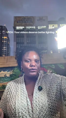 I’ve had this portable light for over a year, and honestly… you can see why it’s my favorite 🩵 #fyp #lights #portablelight #contentcreationtools 