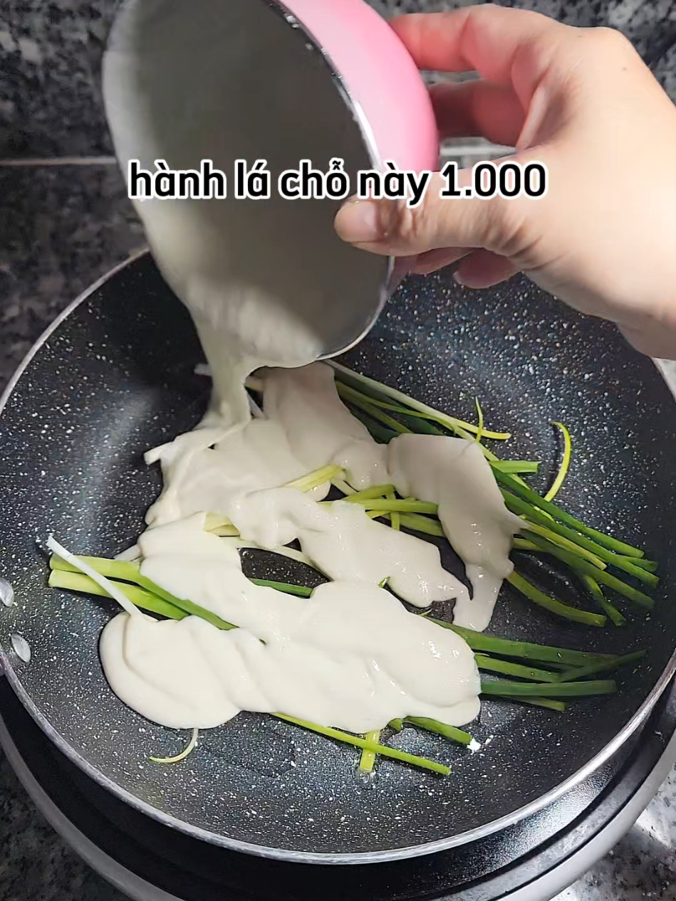 Bữa ăn vặt 5000 hành lá và bột mì #food #anvat #cooking #monngon #nauan #ănvặt #amthuc 