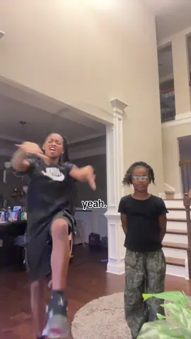 onna ho!!!  #fypシ゚viral #justcontent #trollin #twin #lilcousin 