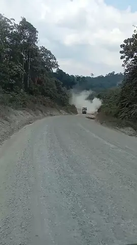 mati nyak debuu nya...#houlingbatubara #kulitambang👷 #hino500#HOWO.