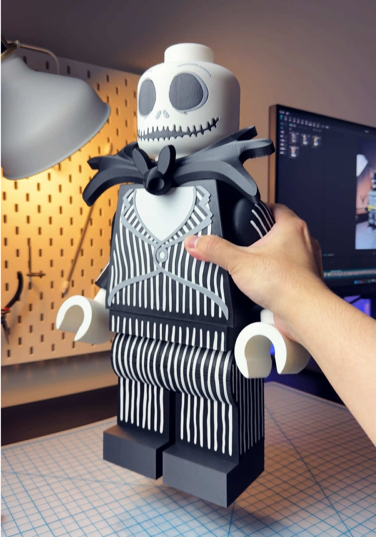 👻🎃Get ready! 3D print for Halloween! Jack Skellington. 💀 Check my bio. ☝️ #3dprinting #cults3d #halloween2025 #toys #spookyseason 