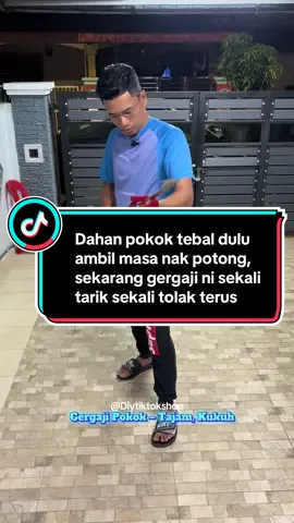 Dahan pokok tebal dulu ambil masa nak potong, sekarang gergaji ni sekali tarik sekali tolak terus licin.#gergajitajam #gergajikayu #gergajipemotong 