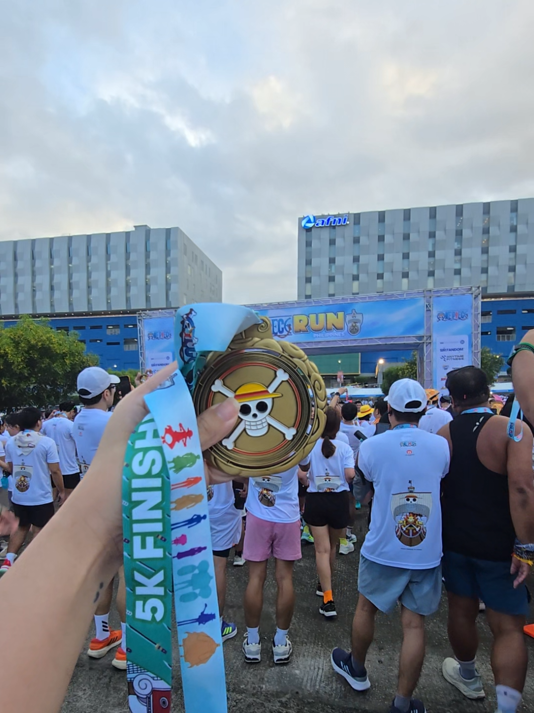 One Piece Run Philippines done 🙂‍↔️🏅 🇵🇭 ✨️  team 5KM! hehe ✅️  (basang sisiw si teh 🌧)  #fyp #onepiece #anime #Running #trending 
