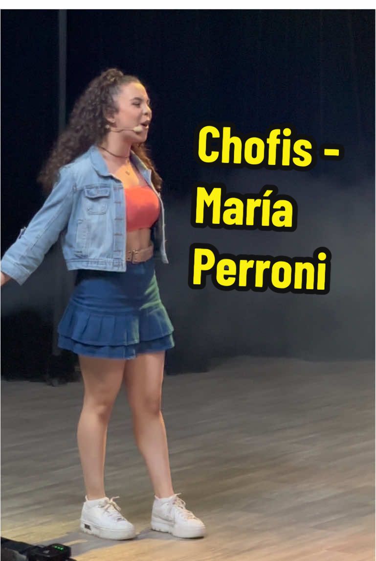 Chofis cantando , María Perroni en Papás por siempre #papásporsiempre #mariaperronigarza #televisapresenta #papásporconveniencia 