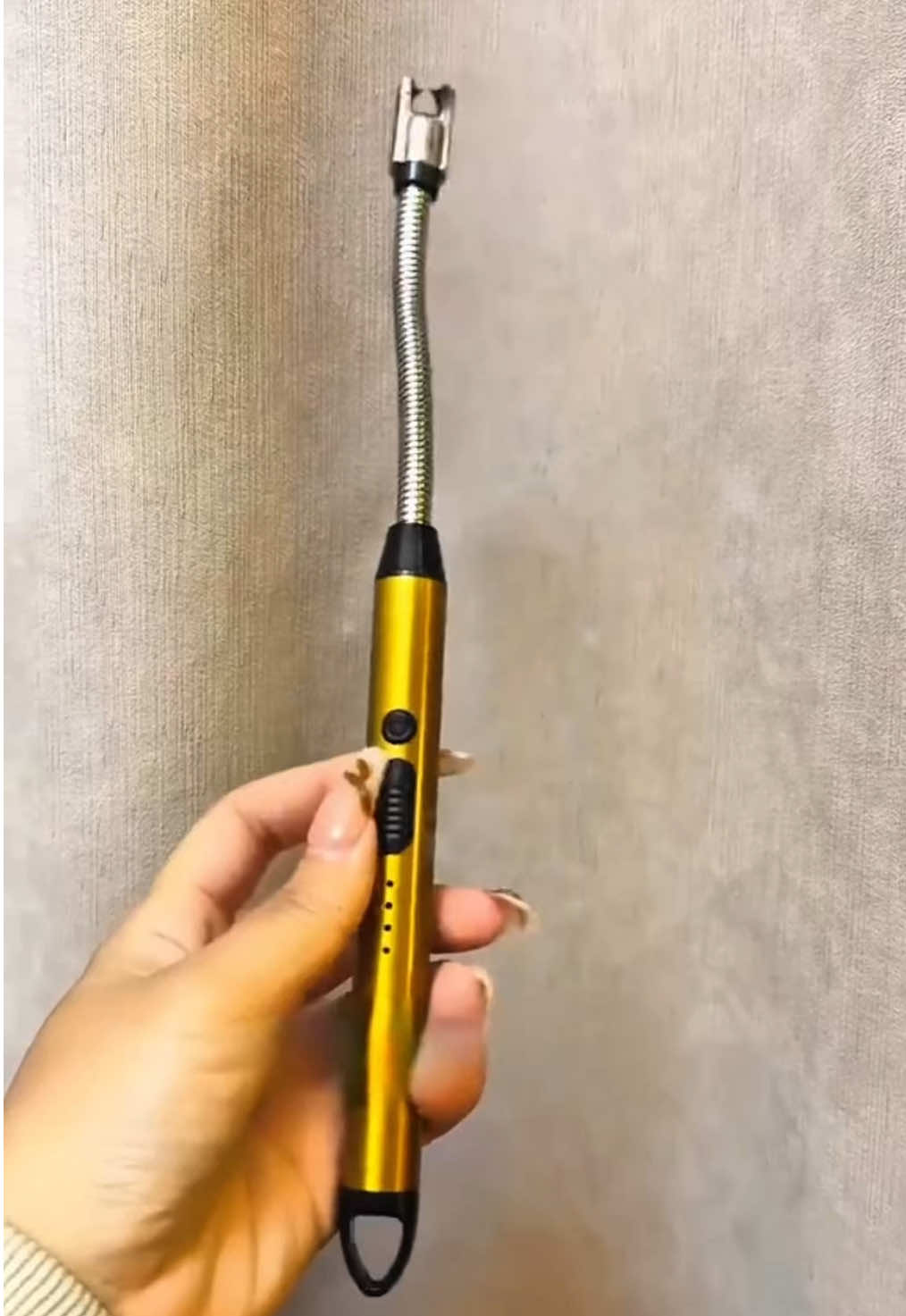 Kit com quatro acendedores eletrônicos! O famoso pague um leve quatro…