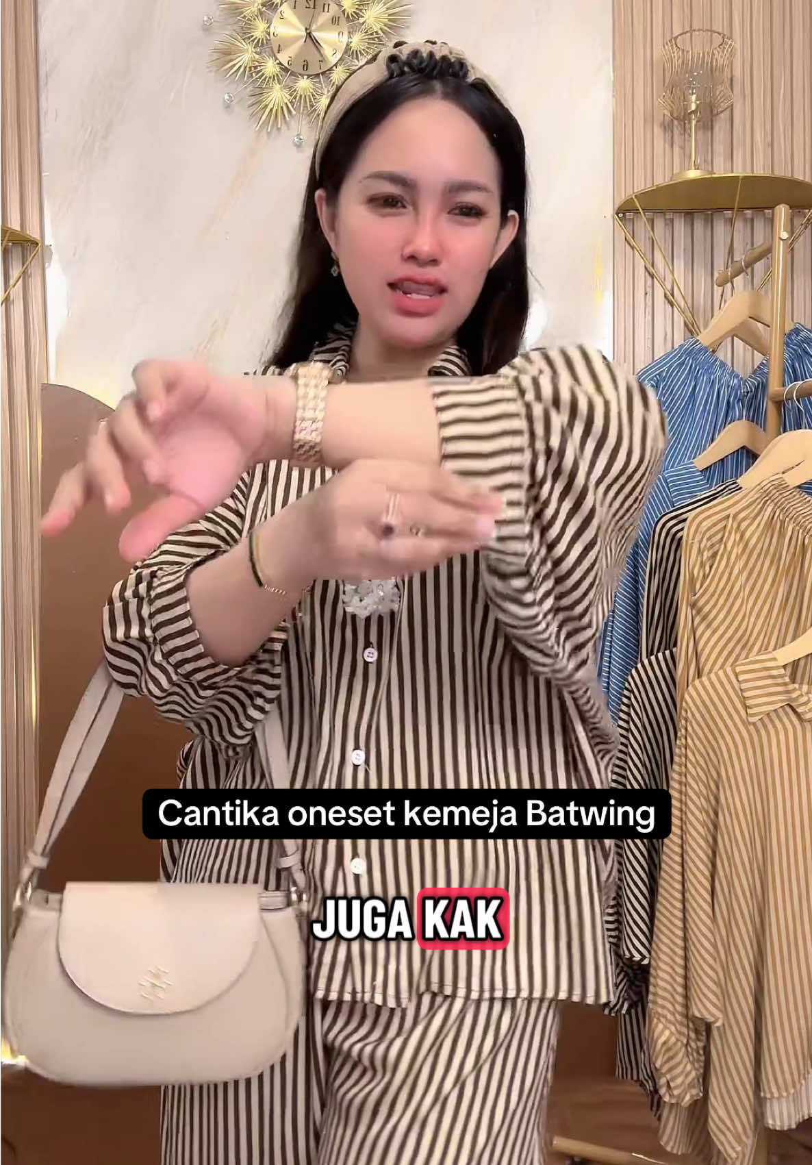 Cantika oneset kemeja Batwing #onesetrayon #setelanwanita #kemejabatwing #setelanrayon #fyp 