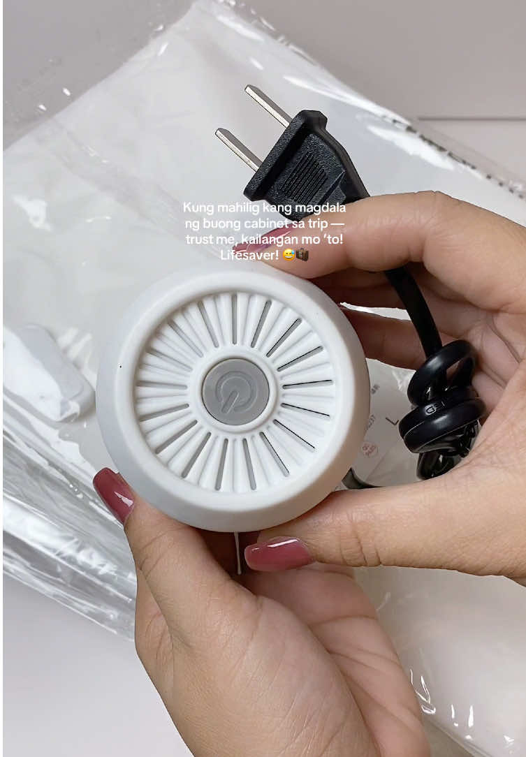 Di ko alam pano kakasya lahat… buti na lang may vacuum bag! Lifesaver 😍💨 #vacuumbag #travelersnotebook #electricvacuum #tiktokfinds 