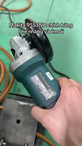 Máy mài cầm tay sài điện 220v 9553NB chính hãng makita #anhducmart #máymàimakita #máymàiđiện  @anhducmart 