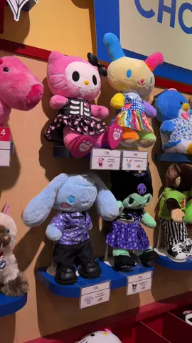 Halloween bears are here  Make the cutest spooky bear ever! Run to @Build-A-Bear Workshop  #buildabear #spookyseason #MomsofTikTok #boobasket #hellokitty @hellokitty 