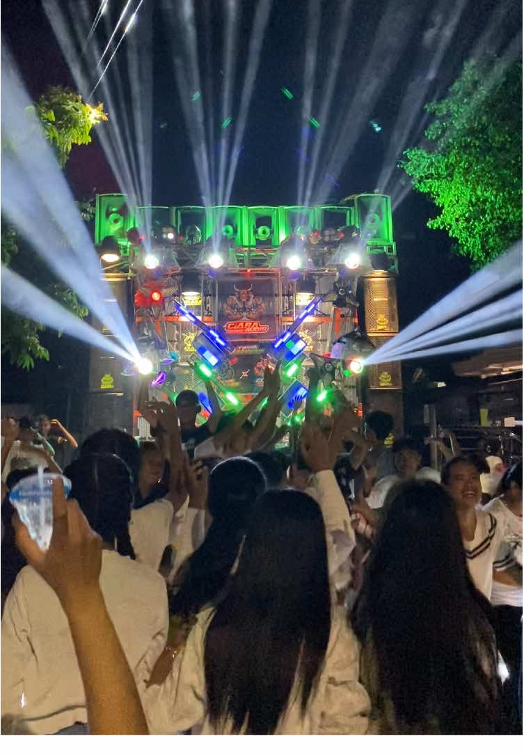 Clara Audio ft Mahyra Lighting 