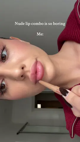Obsessed with this latte lips trend 💋 #lipmakeup #lipmakeuptutorial #makeupforbeginners #makeuptok #lipcombotutorial 