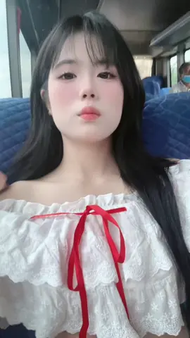 Hs